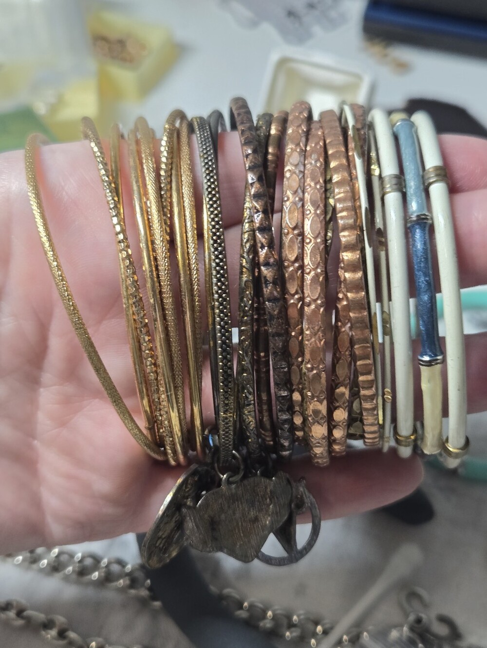 Mixed Metal Bangle Bracelet Stack in Gold, Copper & White